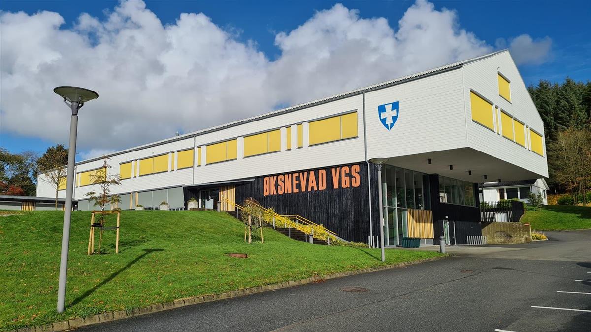 Øksnevad vgs - Klikk for stort bilde